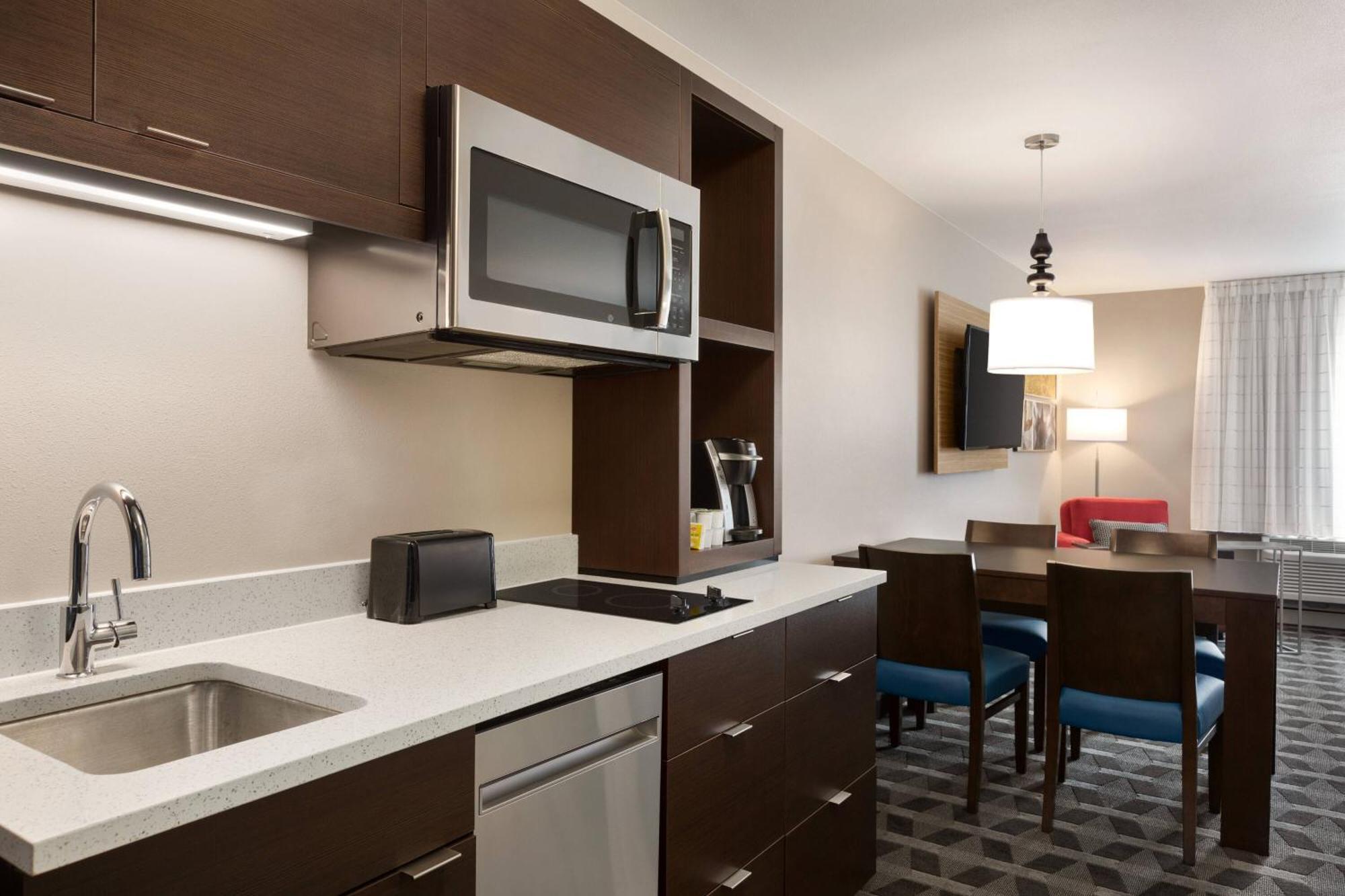 Towneplace Suites Cedar Rapids Marion Екстер'єр фото